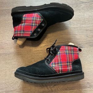 UGG Neumel II Tartan Plaid Suede Chukka Boots Kids Casual Fall